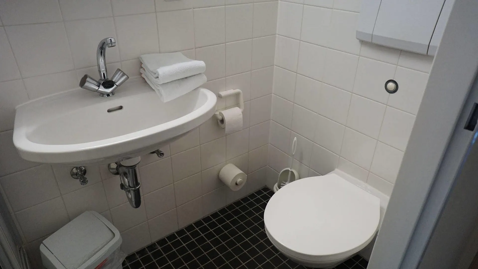 Djh Jugendherberge Dresden - Jugendgaestehaus Hostel