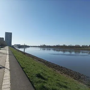 https://nixe.hotelsinbremen.net