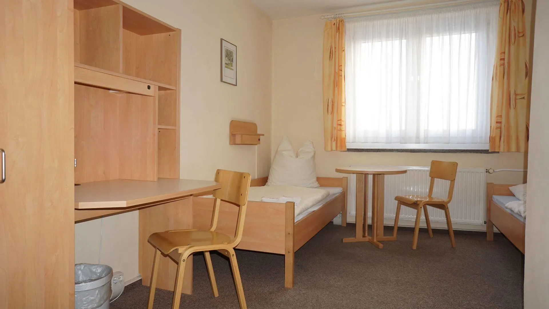 Hostel Djh Jugendherberge Dresden - Jugendgaestehaus